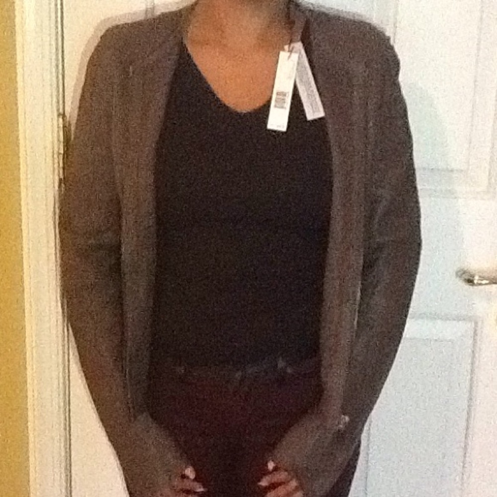 Elie Tahari NWT REAL LEATHER Laser Cut Jacket